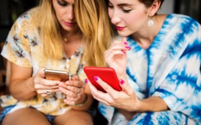 5 Apps That Hospitality Professionals Should Have on Their Phone