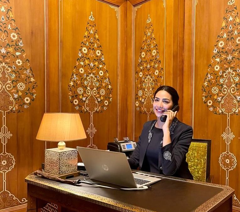 What It Takes to Become a World-Class Receptionist